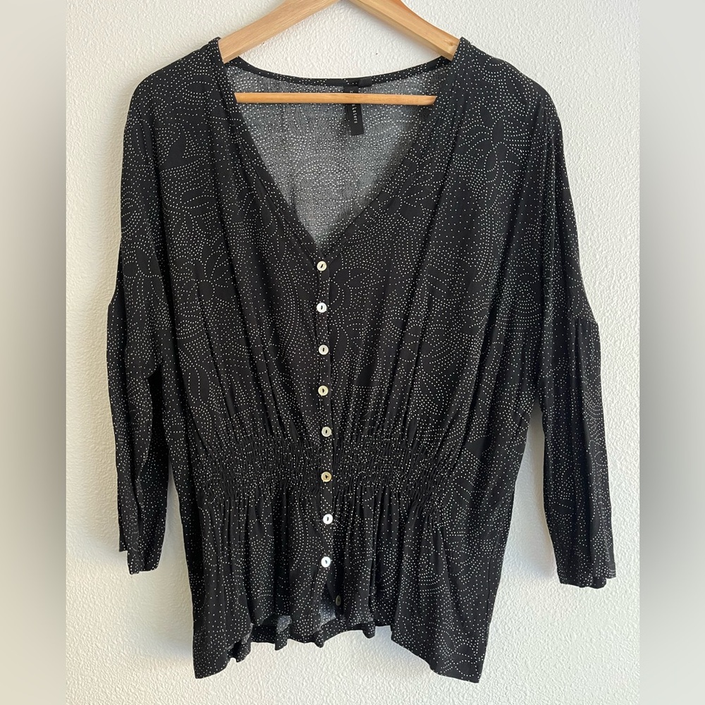 Knot Sisters 3/4 Sleeve Blouse